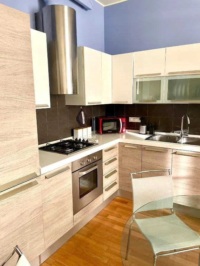 Luxury Four-Room Apartment In Monza Centro - 2 Min Walk To Train Station Italy