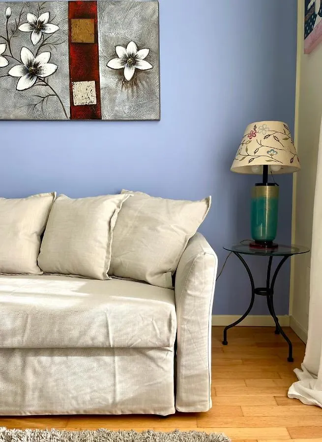 Luxury Four-Room Apartment In Monza Centro - 2 Min Walk To Train Station